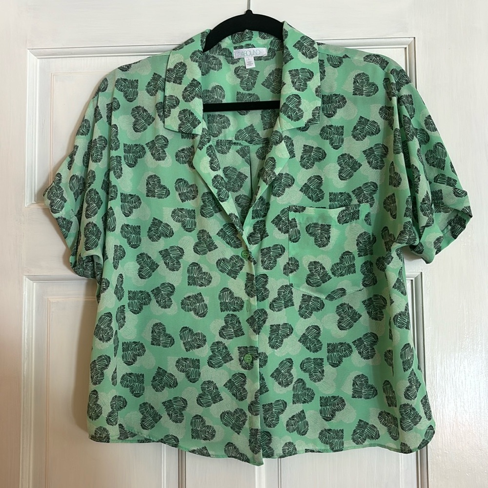 Abound - All Over Print Hearts Top! 💚